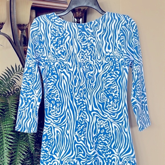 Lilly Pulitzer Blue & White Seahorse Swirl Dress V-Neck 3/4 Sleeves Tropical - Picture 9 of 14